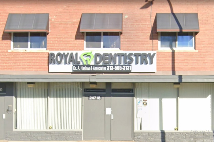 Royal Dentistry- Dentist in Dearborn